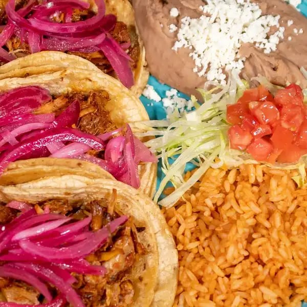 Cochinita Pibil Taco Dinner.